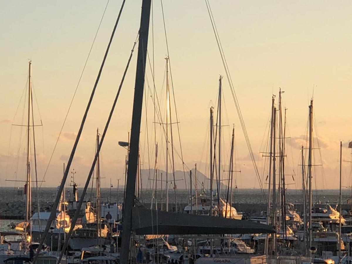 Marina Apartment Beach Estepona Zewnętrze zdjęcie